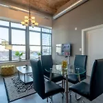 Bright And Stylish 2Br Suite On Michigan Ave Near Grant Park, Museum Campus And Lakefront