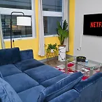 Bright 2Br Apt With Gym And Optional Parking Near Soldier Field, Museum Campus, Mccormick Place