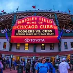 Game Day Getaway - 3Br In Vibrant Wrigleyville