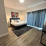 Sleek Style 3br Haven - Free Parking - Ashland 2n Chicago