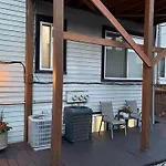 The Wrigleyville Garden 200 Steps To Wrigley-2Br