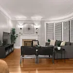 Spacious 4br Retreat - Chase E1