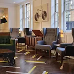 Acme Hotel Chicago, Outset Collection By Hilton