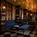 Acme Hotel Chicago, Outset Collection By Hilton