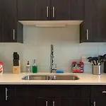 Mccormick Place 420 Friendly 3br In Downtown With Optional Parking Sleeps 8 Guests Near Soldier Field, Grant Park And Lakefront Trail Chicago