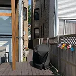 Apartment The Wrigleyville Vip-200 Steps From Wrigley Field