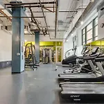 West Loop - City Views With In & Out Parking 2