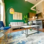 Friendly 3Br Chicago Getaway Near Mccormick 2001 S State St - 2G