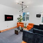 Pilsen Chicago 6Br Getaway With Game Room, Gym & Paid Parking Near Soldier Field & Mccormick Place