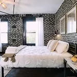 Spacious 4Br Suite Near Mccormick & Soldier Field 2010 South Wabash Ave - 3F