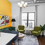 Business And Leisure 420-Ok 3Br Suite Near Mccormick 2001 South State - 4D