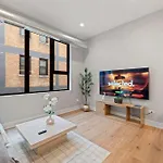 2Bd 2Ba Condo- Steps To Lake With Gym & Parking