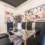 4br Hideaway Close To Downtown & Museums Apartment *