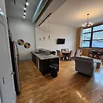 4 Bedroom Sleeps 20 People