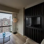 Thompson Chicago, By Hyatt Hotel Chicago