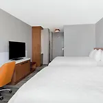 Hotel Hilton Garden Mccormick Place 3*