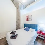 Modern And Bright 2Br On Michigan Ave With Optional Parking And Gym Access Near Soldier Field & Grant Park