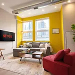 Spacious 2Br In South Loop With Optional Parking, Gym And Patio Near Mccormick Place, Grant Park, Soldier Field & Museum Campus