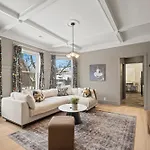 Apartment Elegant And Chic 2bed 2bath Steps From The Lake! *