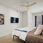 Elegant And Chic 2bed 2bath Steps From The Lake! Chicago