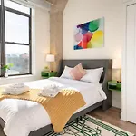 Mccormick By Slumber Hotel Chicago