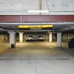 Mccormick By Slumber Hotel 5*