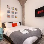 Mccormick By Slumber Hotel Chicago