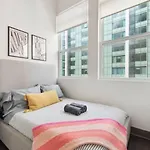 Holiday home Downtown Mich Ave - 6 Penthouses, Sleep 25 Chicago