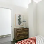 Holiday home Downtown Mich Ave - 6 Penthouses, Sleep 25