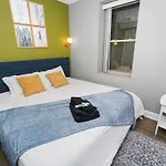 Cozy 2Br Unit Near Garfield Park & United Center