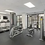 Apartment Downtown Penthouse 5bd Views Parking Gym