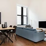 Livn Millennium Park Downtown Chicago 2Br