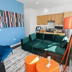 Stylish 4Br South Loop Stay Near Mccormick Plaza