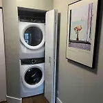 Dtown Penthouse 2bd Parking Gym, Pvt Patio #13 Apartment