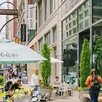 Apartment Livn Millennium Park Downtown Chicago