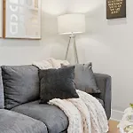 Comfy - Gym Free Parking & Modern Amenities * Chicago