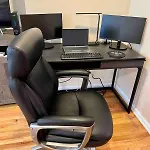 Apartment Spacious 2br Near Univ Of Away From *