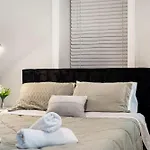 4br 3ba Pilsen Retreat - 10 Min From Downtown Chicago
