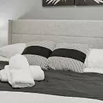 4br 3ba Pilsen Retreat - 10 Min From Downtown Apartment *