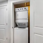 4br 3ba Pilsen Retreat - 10 Min From Downtown