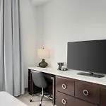 Hotel Fairfield And Downtown/ Magnificent Mile