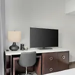Fairfield And Downtown/ Magnificent Mile Hotel 3*