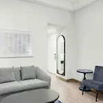 Fairfield And Downtown/ Magnificent Mile 3*