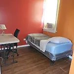 5430 Happy Homestay Chicago