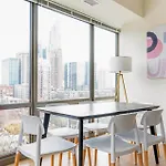 Kasa South Loop 4*