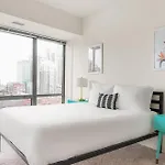 Kasa South Loop Aparthotel 4*