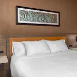 Hilton Garden Inn- Loop Chicago
