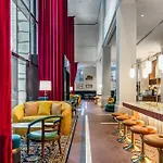 Hilton Garden Inn- Chicago Central Loop