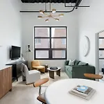 The Neighborhood Hotel - Little Italy