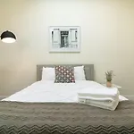 Stylish Cozy 3Br 420 Friendly Apartment With Gym Near Mccormick Place, Grant Park And Soldier Field